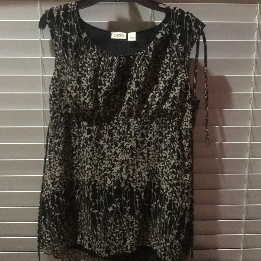 Sleeveless top